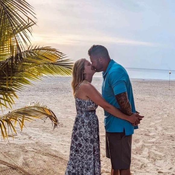 Meet your Posher, Clarissa - Picture 1 of 1